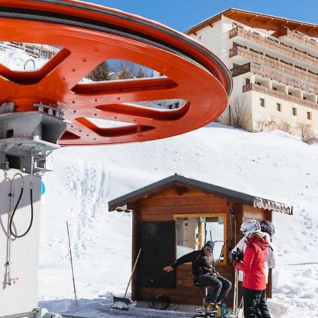 Langley Hotel Le Petit Prince Alpe d'Huez 외부 사진